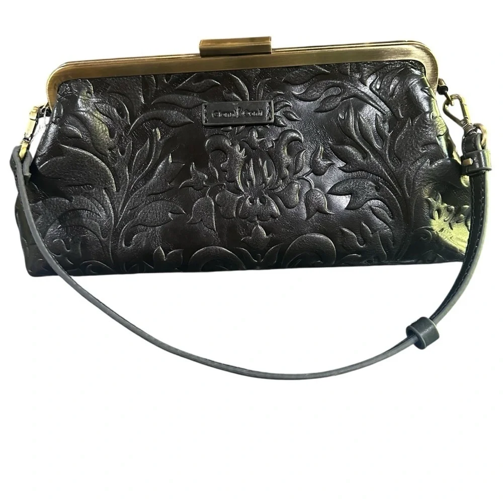 ⸻   Gianni ContiNew Embossed Leather Clutch Bag